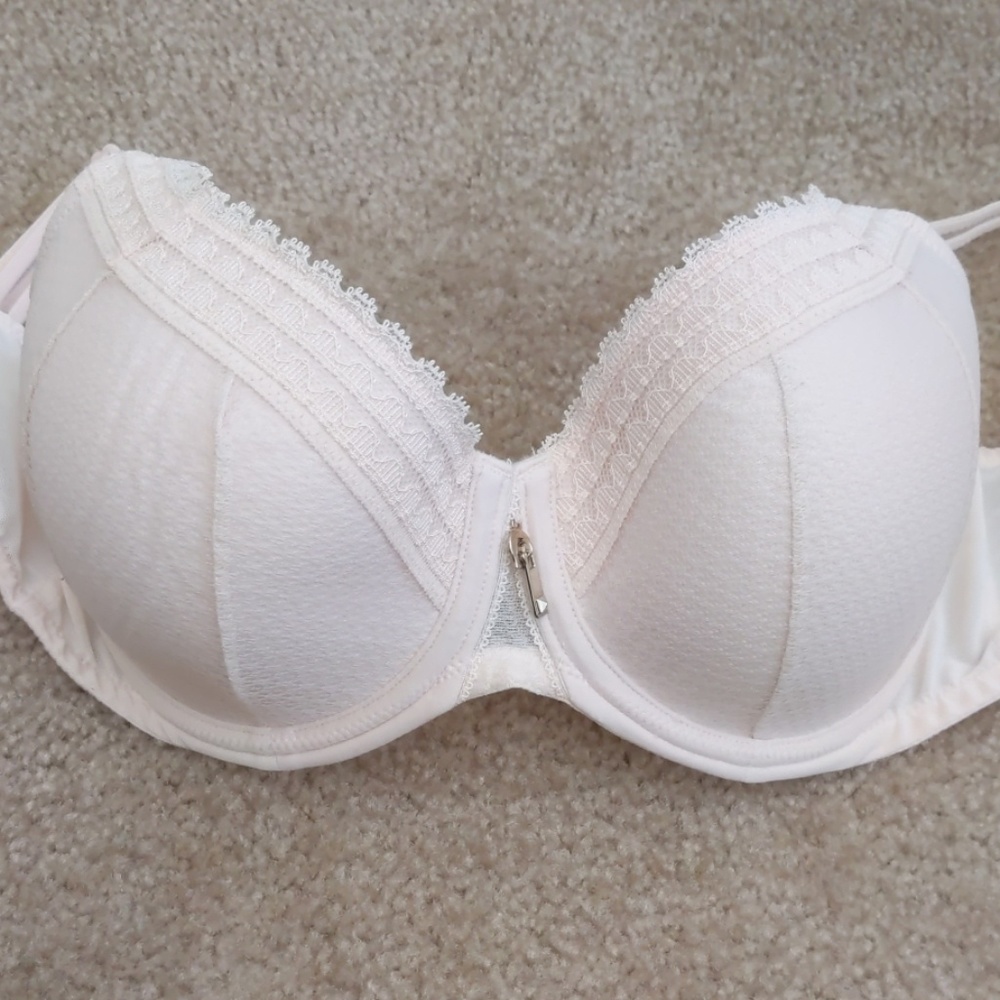 Prima Donna Twist Bra Size 32 E